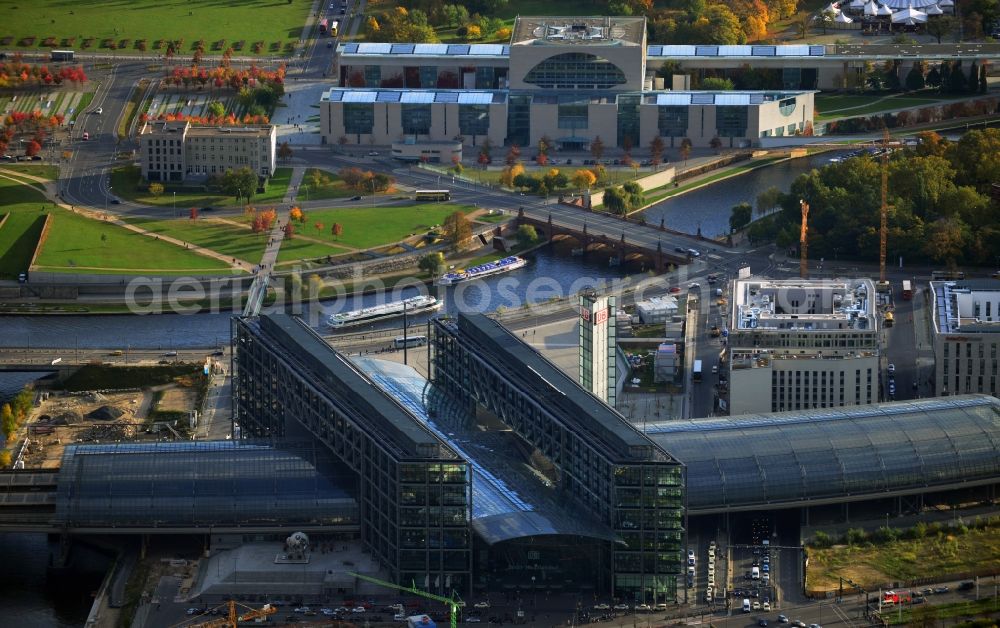 Aerial image Berlin OT Moabit - View of the Berlin Central Station