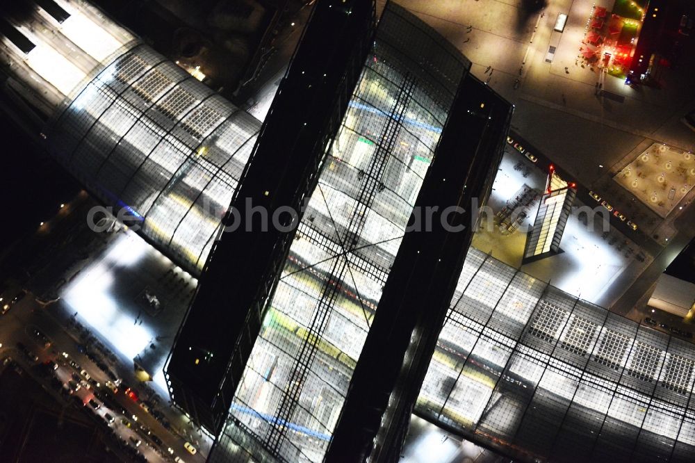 Berlin OT Moabit from above - View of the Berlin Central Station