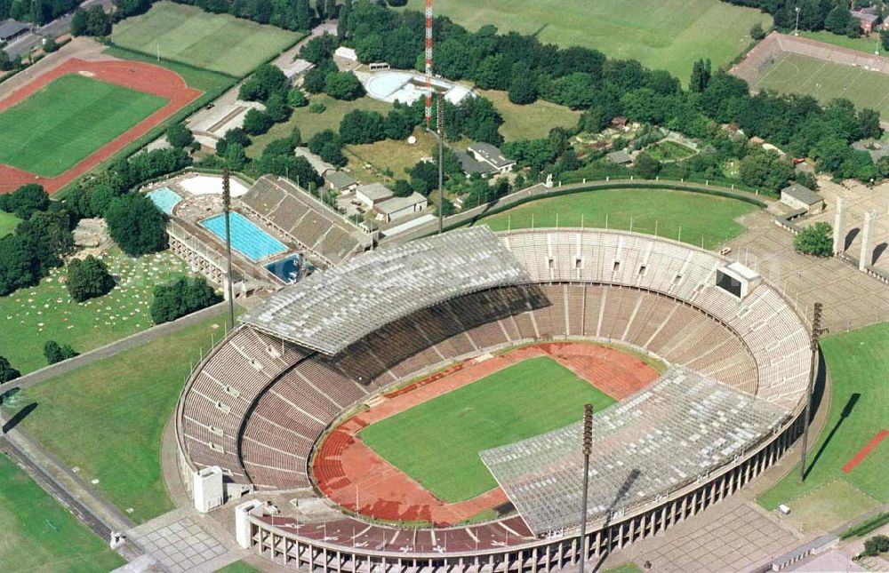 Aerial photograph Berlin - The site of the Berlin Olypiastadion / Olymiapark Berlin during the reconstruction by WALTER BAU AG