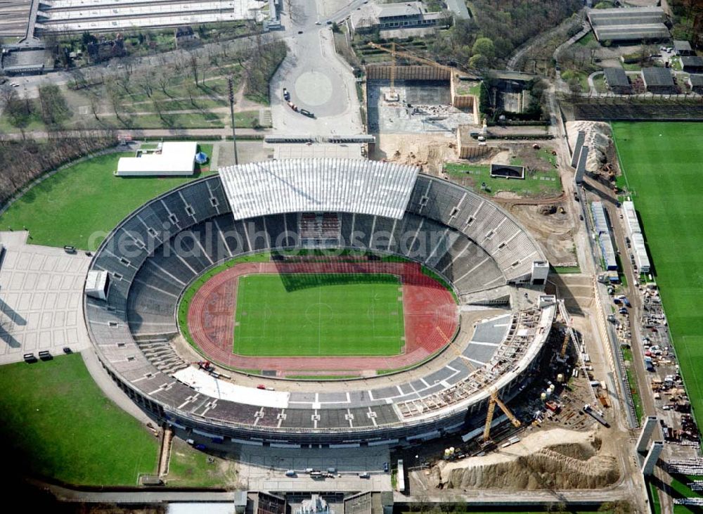 Berlin from the bird's eye view: The site of the Berlin Olypiastadion / Olymiapark Berlin during the reconstruction by WALTER BAU AG