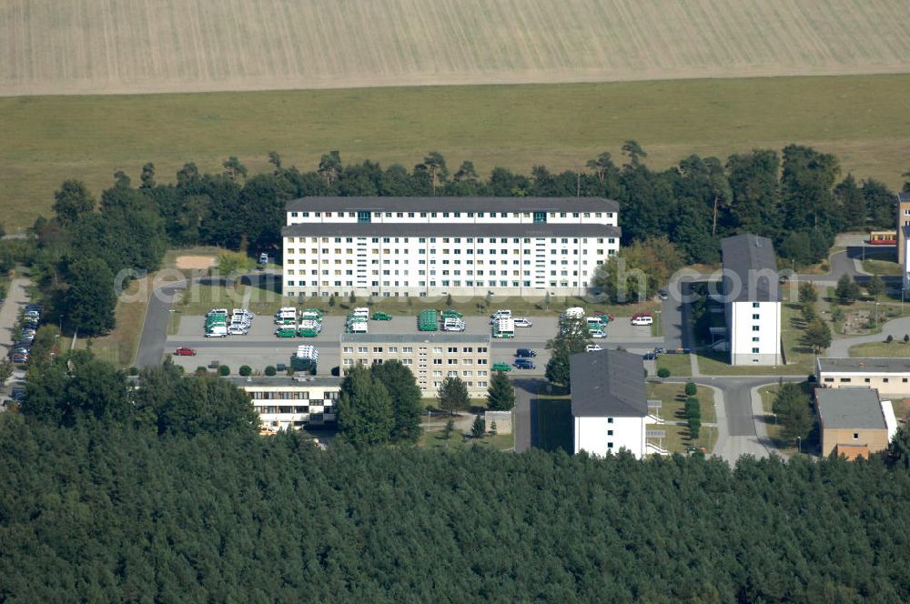 Aerial photograph Ahrensfelde - Blick auf das Areal der Bundespolizei-Fliegerstaffel Blumberg an der Neuer Schwanebecker Weg 3 in 16356 Ahrensfelde. Auf dem Gelände des Helikopterlandeplatzes am Berliner Stadtrand sind auch Maschinen der Regierungsfliegerstaffel stationiert. Am Standort erfolgt in den neu errichteten Hangars auch die Wartung und Reparatur der Flugtechnik.