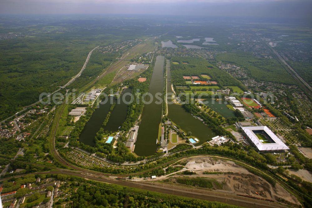 Aerial photograph Duisburg - Fish eye - Blick auf das Areal an der MSV-Arena Wedau mit der Regattabahn und der Parallelkanal in Duisburg