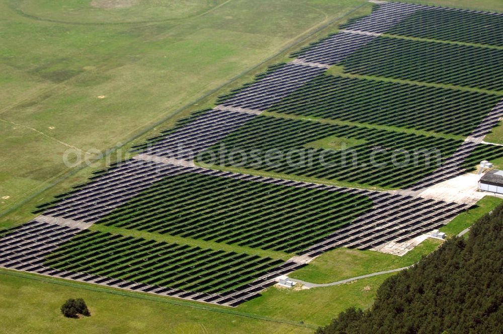 Aerial image Waldpolenz / Rote Jahne - Blick auf das Areal des neuen Solarparkes Rote Jahne, im Jahr 2007 speiste er bereits Strom im Wert von 2,1 Mio. Euro in das Stromnetz ein. Das ehemaligen Geländes des Flugplatz Eilenburg wurde in den 1930er Jahren gebaut. Zu DDR-Zeiten wurde er vom Ministerium für Staatssicherheit (MfS, Stasi) betrieben. Mit dem Anschluss an das Stromnetz hat die juwi solar GmbH aus Bolanden (Rheinland-Pfalz) nun den Bau des Solarprojektes Energiepark Waldpolenz im Landkreis Delitzsch nordöstlich??????????????????????????????????????????????????????????????????????????????????????????????????????????????????????????????????????????????????????????????????????????????????????????????????????????????????????????????????????????????????????????????????????????????????????????????????????????????????????????????????????????????????????????????????????????????????????