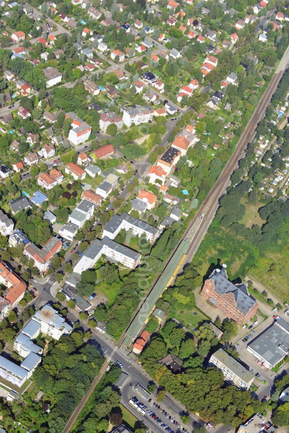 Aerial photograph Berlin - The railway line Dresden Bahn near S-Bahn station Berlin Lichtenrade