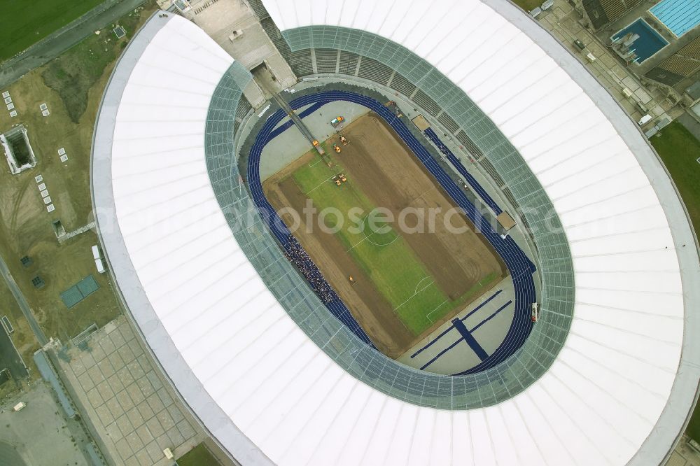 Berlin from above - Sports facility grounds of the Arena stadium Olympiastadion of Hertha BSC in Berlin in Germany