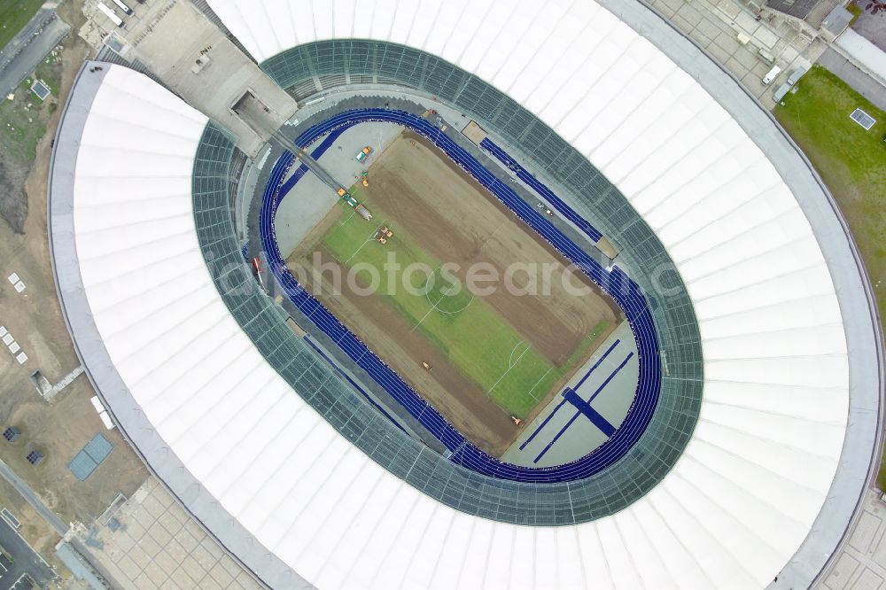 Aerial image Berlin - Sports facility grounds of the Arena stadium Olympiastadion of Hertha BSC in Berlin in Germany