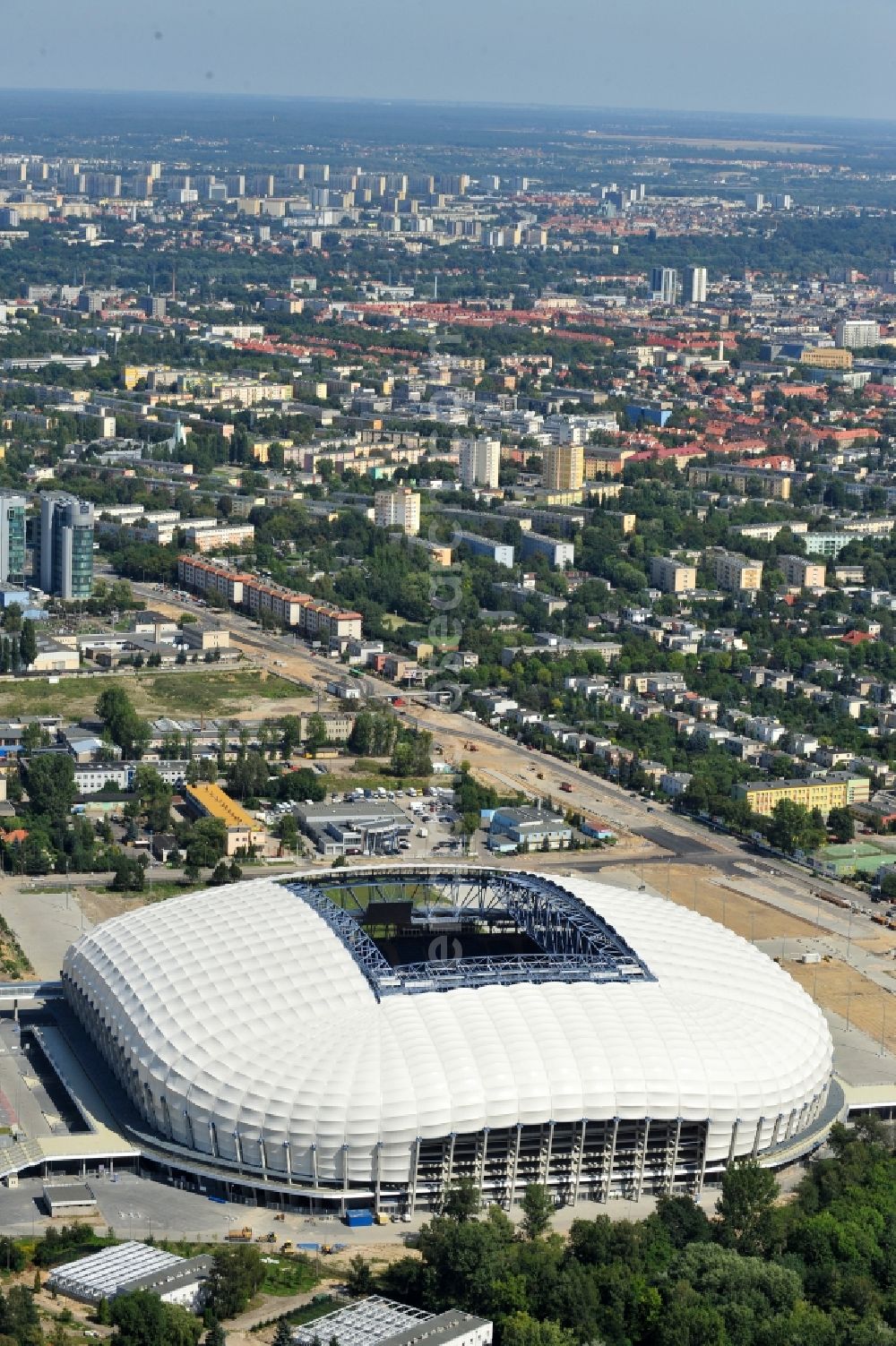 Aerial photograph Poznan - Sports facility grounds of the Arena stadium Stadion Miejski - INEA Stadion in the district Grunwald in Poznan - Posen in Wielkopolskie, Poland