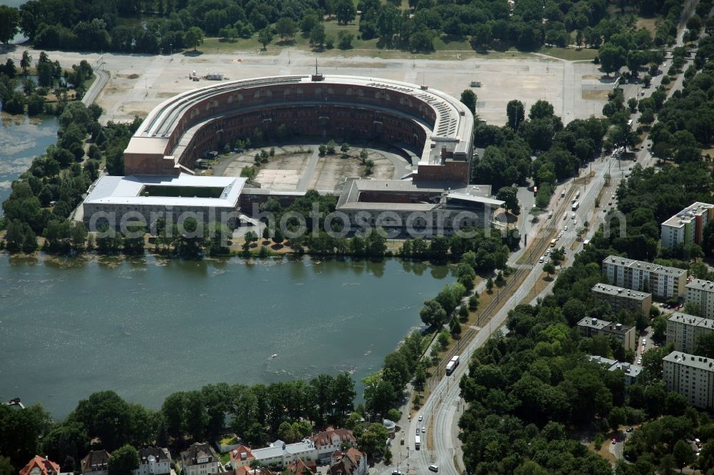 Nürnberg from the bird's eye view: Arena of the unfinished Congress Hall on the former Nazi party rally grounds in Nuremberg in Bavaria