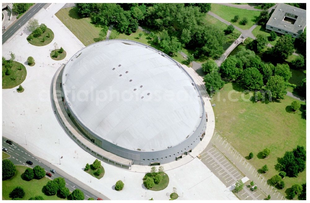 Braunschweig from the bird's eye view: Event and music-concert grounds of the Arena Volkswagen Halle Braunschweig on Europaplatz in Brunswick in the state Lower Saxony, Germany