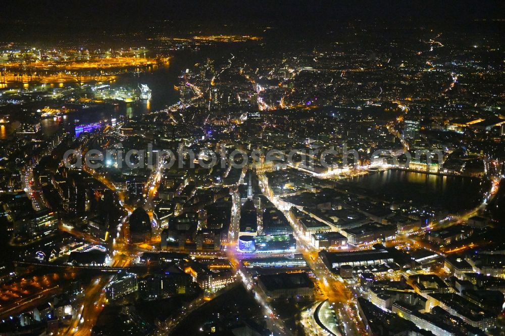 Aerial image at night Hamburg - Night lighting old Town area and city center in the district Zentrum in Hamburg, Germany