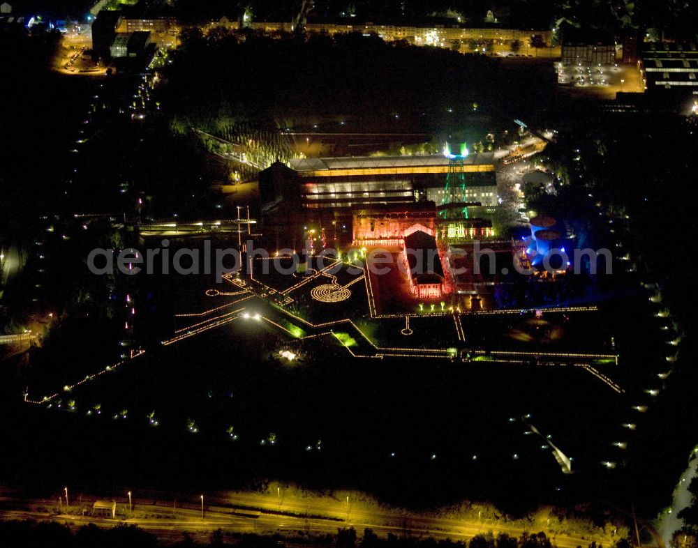 Aerial photograph at night Bochum - Nachtluftbild auf die Jahrhunderthalle in Bochum mit Lichtinstallationen zur Extraschicht 2008.