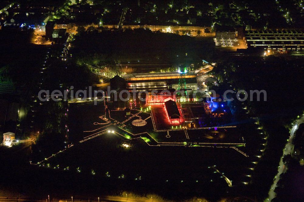 Aerial image at night Bochum - Nachtluftbild auf die Jahrhunderthalle in Bochum mit Lichtinstallationen zur Extraschicht 2008.