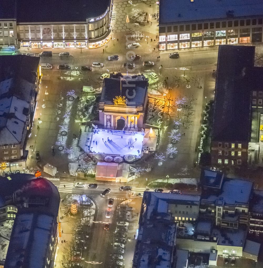 Wesel at night from above - Night aerial photograph of the area at the Berliner-Tor-Platz in Wesel, in North Rhine-Westphalia