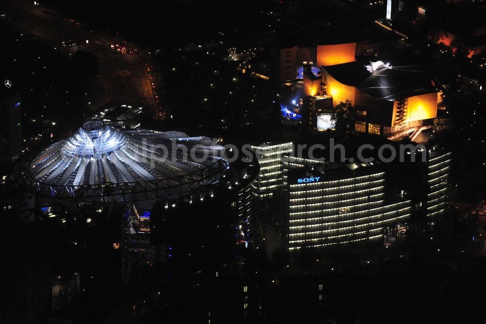 Berlin at night from above - Nachtaufnahme: Sicht auf das Kaufhaus Sony Center am Potsdamer Platz anlässlich des Festival Of Lights 2010 in Berlin. Nightshot: View to the department store Sony Center at the Potsdamer Platz in celebration of the Festival Of Lights 2010 in Berlin.