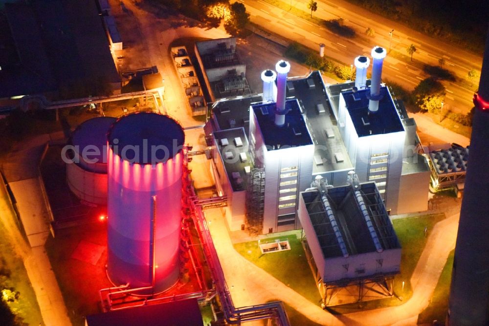 Schwerin at night from above - Night view power station plants of the combined heat and power station - regional heat company Stadtwerke Schwerin GmbH (SWS) in Schwerin in the state Mecklenburg - Western Pomerania