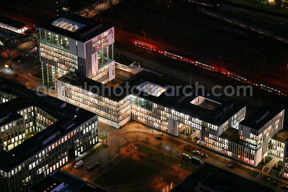 München at night from the bird perspective: Night lighting office building - Ensemble on street Bernhard-Wicki-Strasse - Klaus-Mann-Platz - Erika-Mann-Strasse in the district Maxvorstadt in Munich in the state Bavaria, Germany