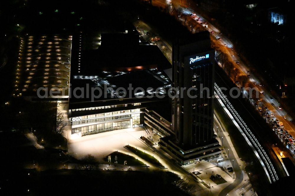 Aerial image at night Hamburg - Night lighting congress Center ( CCH ) on High-rise building of the hotel complex Radisson Blu on Marseiller Strasse in Hamburg, Germany