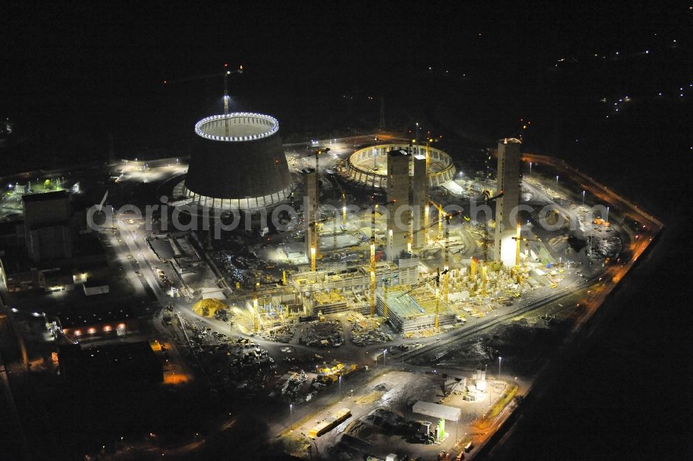 Aerial photograph at night Hamm - Night view of Construction site at the powerhouse / coal power station in the district Hamm-Uentrop with the former nuclear power station NPS / atomic plant THTR-300 in North Rhine-Westphalia