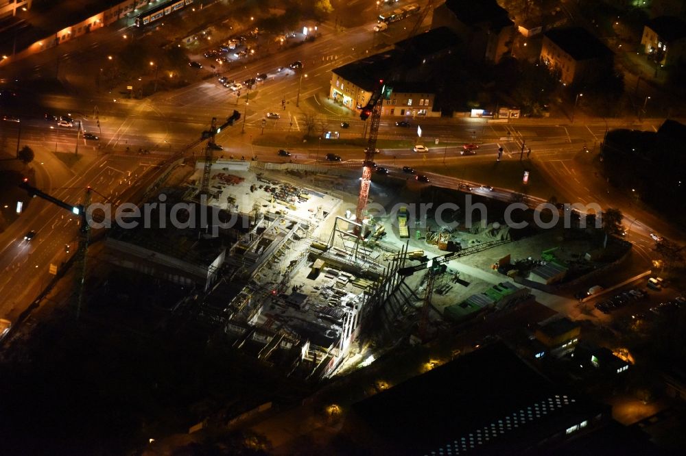 Aerial photograph at night Potsdam - Night image of the construction site to build a new leisure pool with swimming pool in Potsdam in Brandenburg