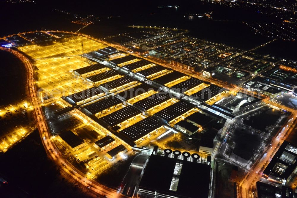 Aerial photograph at night München - Night view of the Fairgrounds Munich in the state Bavaria