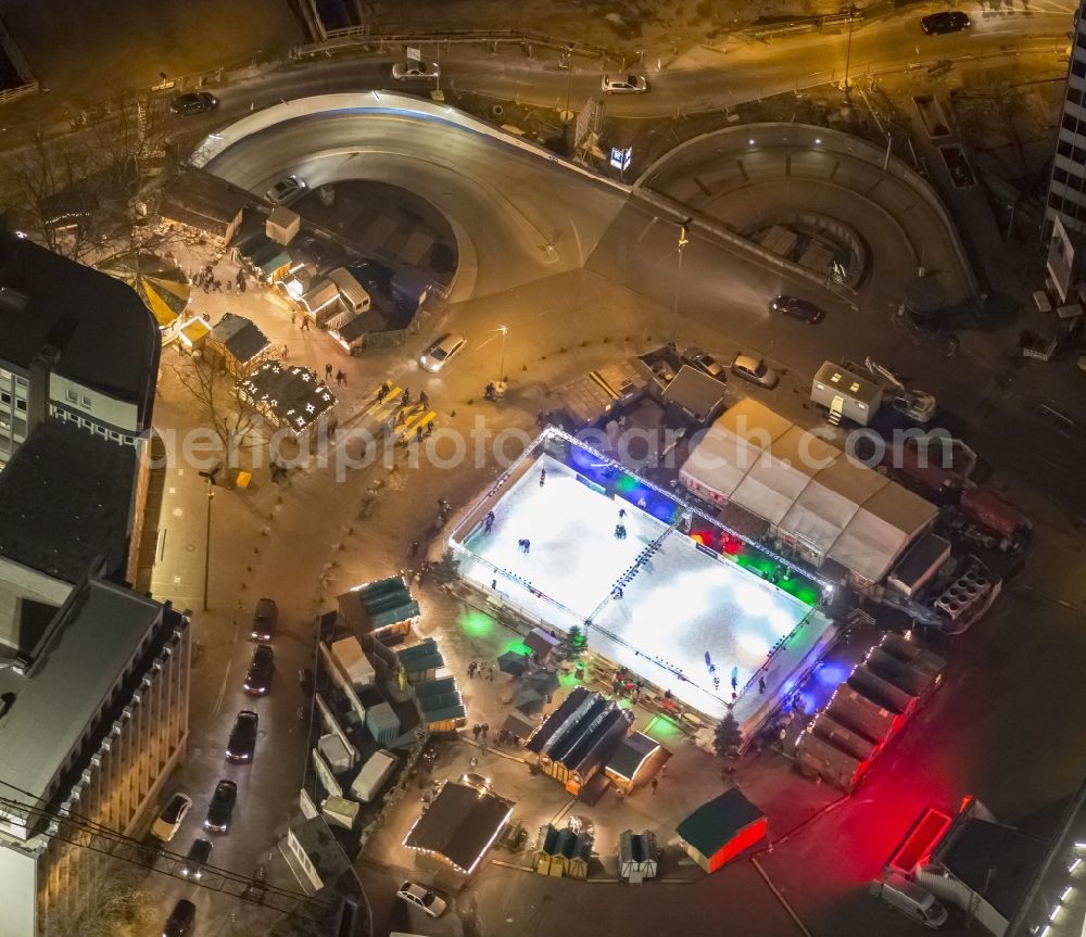 Aerial image at night Düsseldorf - Night aerial view of the illuminated ice rink in the Duesseldorf city in the state capital of North Rhine-Westphalia