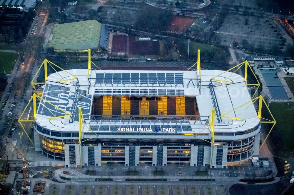 Aerial photograph at night Dortmund - Night shot of Borusseum, the Signal Iduna Park stadium of Borussia Dortmund