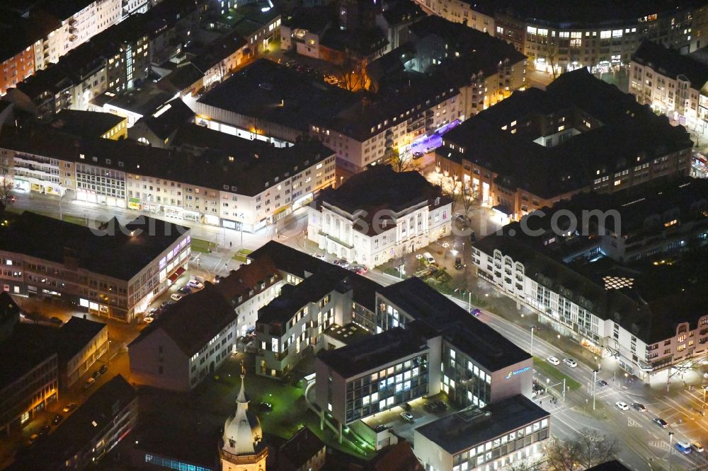 Braunschweig at night from the bird perspective: Night lighting Office building of Nordzucker AG in of Kuechenstrasse in Braunschweig in the state Lower Saxony, Germany