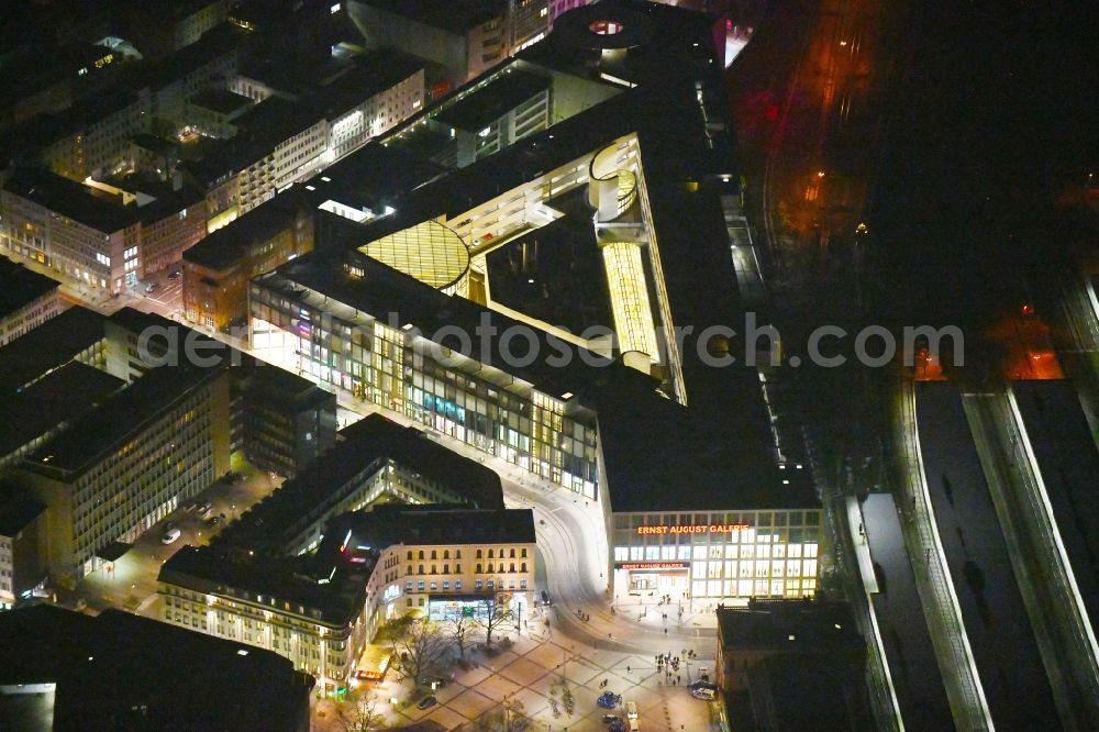 Hannover at night from above - Night lighting Building of the shopping center Ernst-August-Galerie on Ernst-August-Platz in Hannover in the state Lower Saxony, Germany