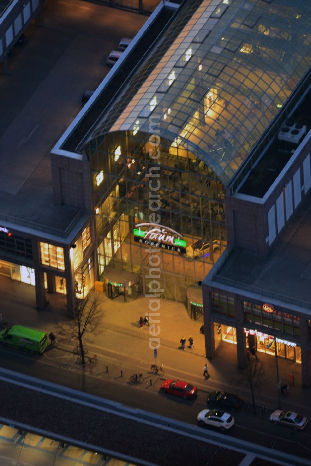 Berlin at night from the bird perspective: View of shopping center Forum-Köpenick at Berlin - Köpenick