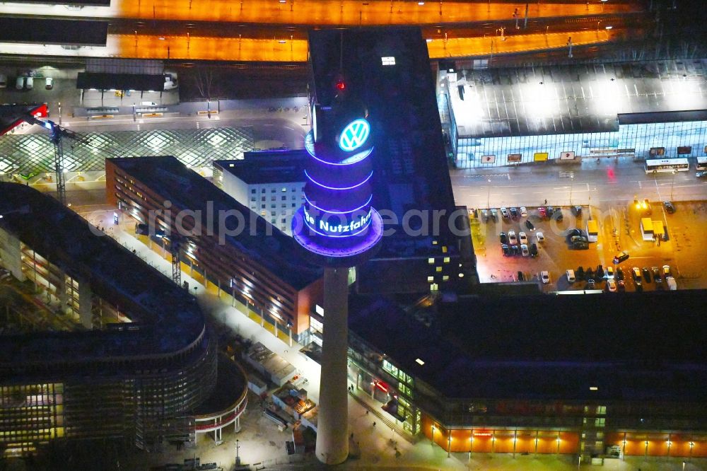 Aerial image at night Hannover - Night lighting Television Tower VW-Turm on Hamburger Allee in Hannover in the state Lower Saxony, Germany