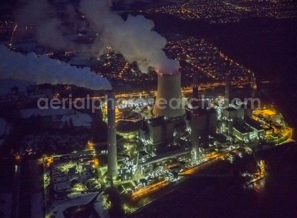 Aerial photograph at night Voerde - Night aerial view of Voerde power plant, a coal-fired power plant in Voerde (Niederrhein) in Wesel on the banks of the Rhine. It is the largest power station of Evonik Industries is associated operator STEAG