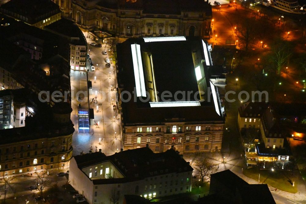 Aerial photograph at night Dresden - Night lighting Museum building ensemble Albertinum on Tzschirnerplatz in the district Altstadt in Dresden in the state Saxony, Germany