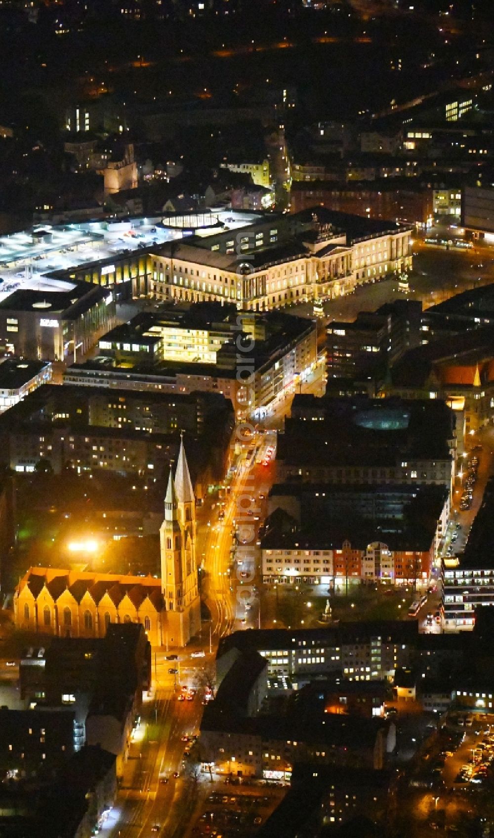 Aerial image at night Braunschweig - Night lighting The city center in the downtown area on Kirche St. Katharinen on Fallersleber Strasse - Wendenstrasse in Braunschweig in the state Lower Saxony, Germany