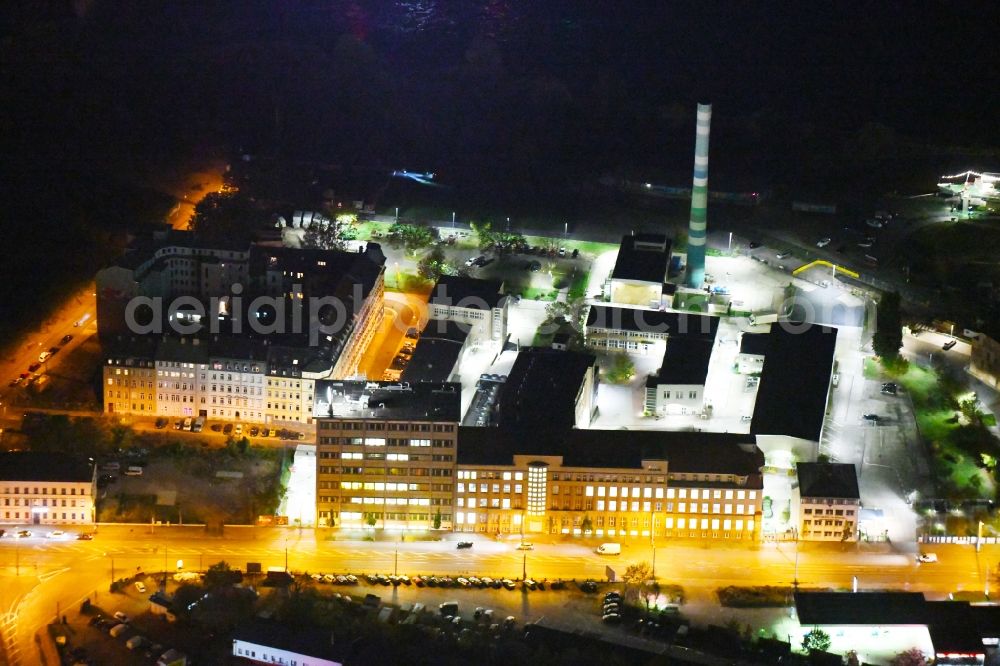 Aerial image at night Dresden - Night lighting Building and production halls on the premises of Menarini - Von Heyden GmbH in the district Neustadt in Dresden in the state Saxony, Germany