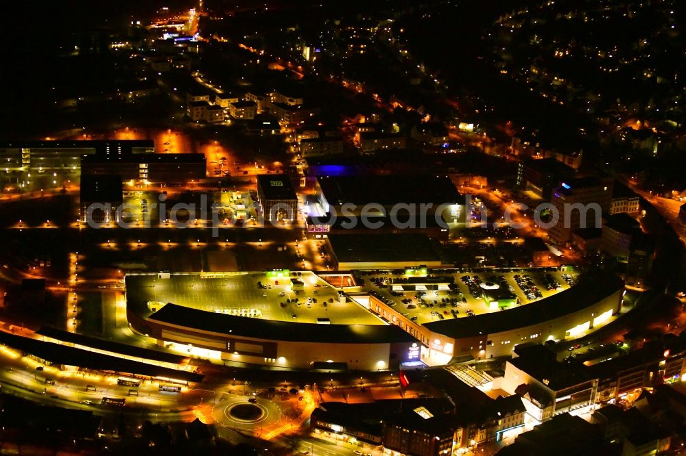 Aerial photograph at night Gummersbach - Night lighting building of the shopping center Forum Gummersbach in Gummersbach in the state North Rhine-Westphalia, Germany