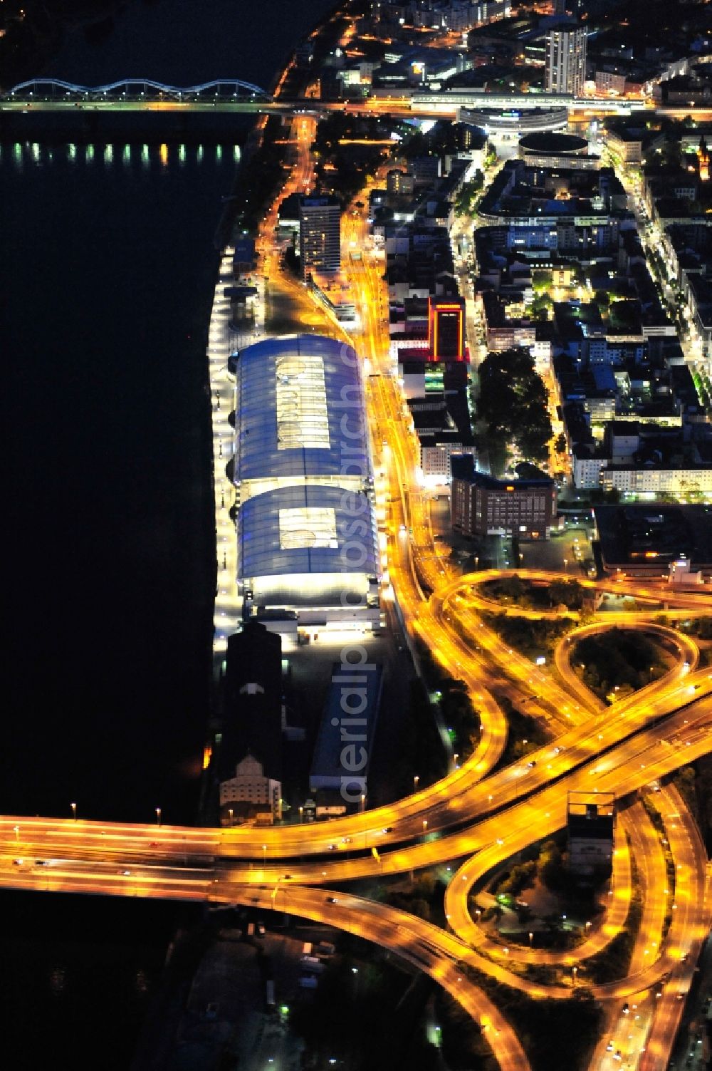 Aerial image at night Ludwigshafen am Rhein - Night lighting building of the shopping center Rhein-Galerie in Ludwigshafen am Rhein in the state Rhineland-Palatinate, Germany