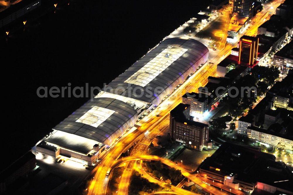 Aerial image at night Ludwigshafen am Rhein - Night lighting building of the shopping center Rhein-Galerie in Ludwigshafen am Rhein in the state Rhineland-Palatinate, Germany