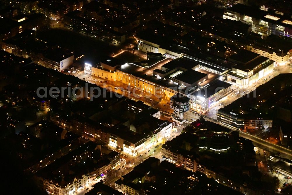 Aerial photograph at night Berlin - Night lighting at the shopping center Boulevard Berlin at Schlossstrasse, Schildhornstrasse, Lepsiusstrasse, Markelstrasse in Berlin-Steglitz