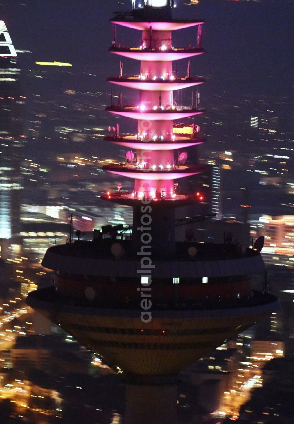 Aerial image at night Frankfurt am Main - Night view Television Tower Europaturm on Ginnheimer Stadtweg in Frankfurt in the state Hesse