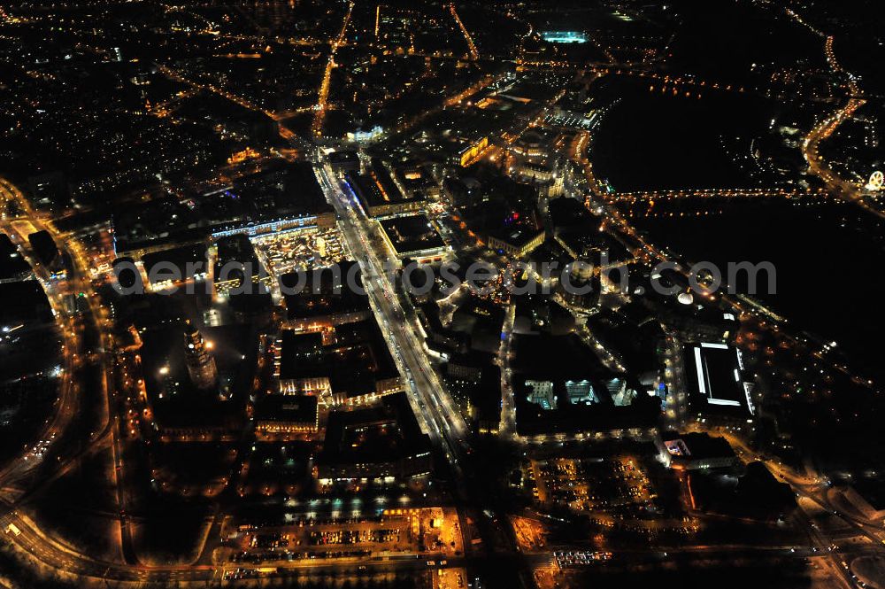 Aerial image at night Dresden - Nachtluftbildflug über dem winterlich, schneebedeckten Dresdener Altstadtzentrum zur Vorweihnachtszeit. Night aerial flight over the winter, snow-capped Dresden's Old Town.