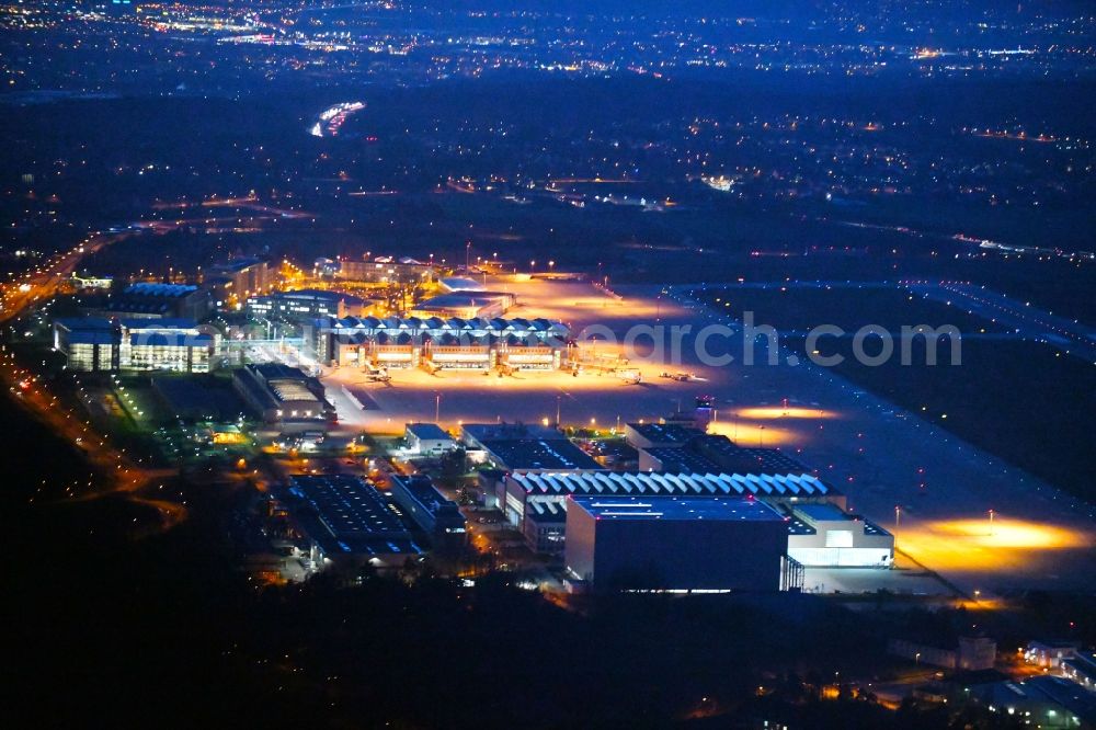 Aerial photograph at night Dresden - Night lighting In the district Klotzsche in Dresden in the state Saxony, Germany