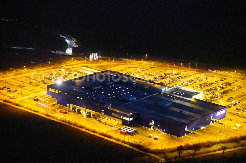 Erfurt at night from above - Night lighting Building of the store - furniture market IKEA Moebel & Einrichtungshaus Erfurt in the district Schmira in Erfurt in the state Thuringia, Germany