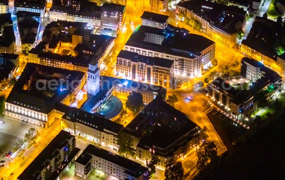 Aerial photograph at night Mülheim an der Ruhr - Night lighting town Hall building of the city administration in Muelheim on the Ruhr at Ruhrgebiet in the state North Rhine-Westphalia, Germany