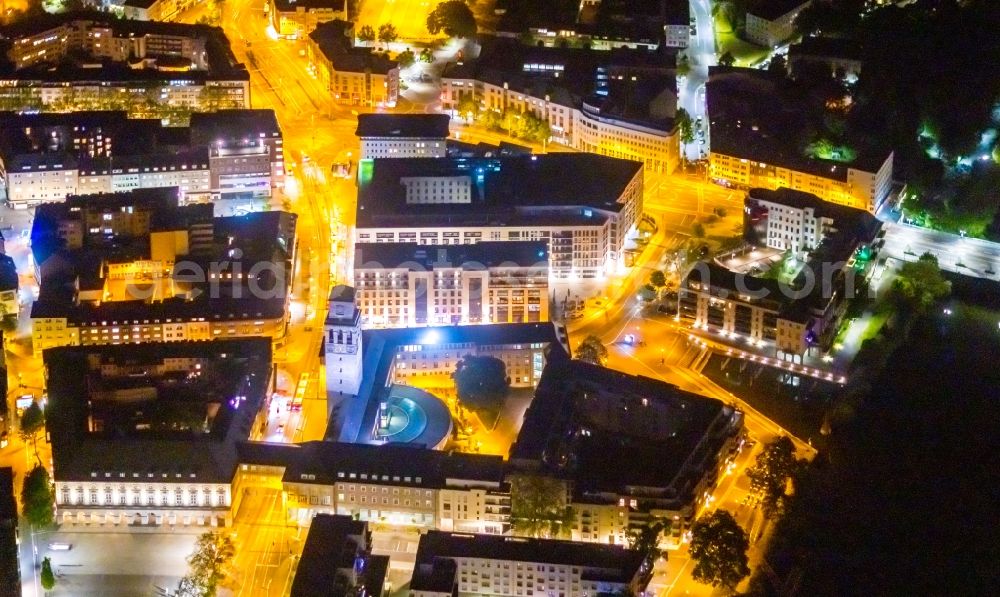 Aerial image at night Mülheim an der Ruhr - Night lighting town Hall building of the city administration in Muelheim on the Ruhr at Ruhrgebiet in the state North Rhine-Westphalia, Germany