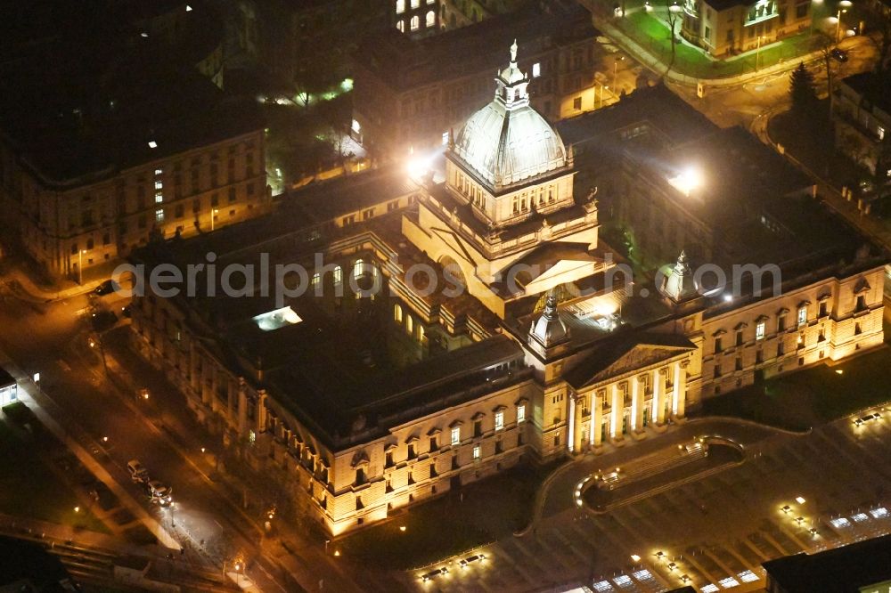 Aerial image at night Leipzig - Night lighting Building complex of the Bundesverwaltungsgericht on Simsonplatz court of in the district Zentrum-Sued in Leipzig in the state Saxony