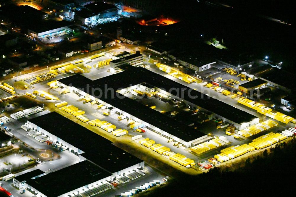 Aerial image at night Nürnberg - Night lighting building complex and distribution center on the site der DHL im Gewerbepark Nuernberg-Feucht in Nuremberg in the state Bavaria