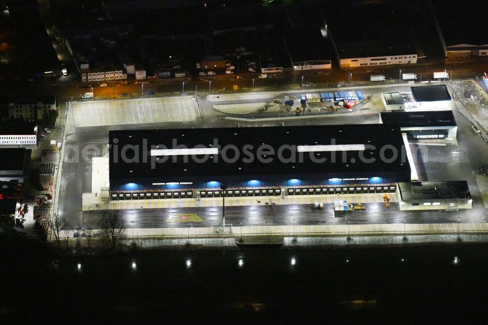 Billbrook at night from above - Night lighting building complex and distribution center on the site of Hermes Logistik-Center - ECE on Billbrookdeich in Billbrook in the state Hamburg, Germany