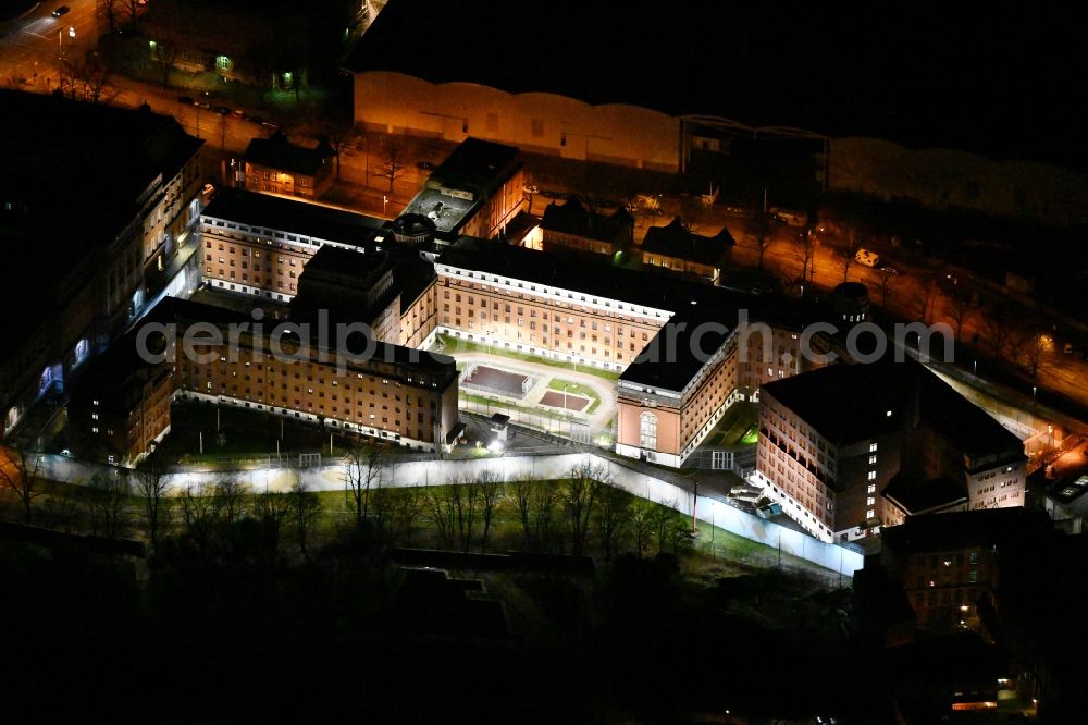 Hamburg at night from above - Night lighting grounds of the prison remand center in Hamburg at the park Planten un Blomen. The detention center in Hamburg, is an institution of the closed operation with a central hospital