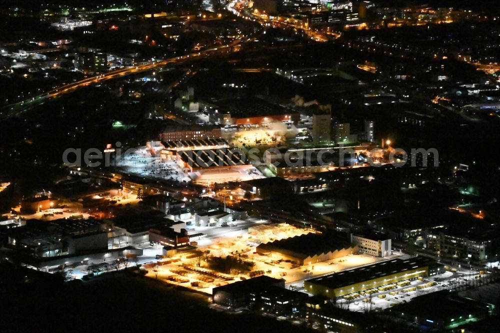 Berlin at night from above - Night view site waste and recycling sorting BSR Recyclinghof Gradestrasse in the district Britz in Berlin