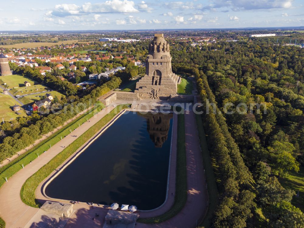 Leipzig at night from the bird perspective: Night lighting tourist attraction of the historic monument Voelkerschlachtdenkmal on Strasse of 18. Oktober in Leipzig in the state Saxony, Germany